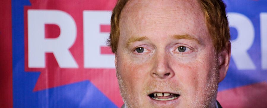 Edwards responde a Vallejo: “¿Eso lo dijo la ministra comunista? Es curioso porque ella apoya a Fidel Castro, Nicaragua y Venezuela”