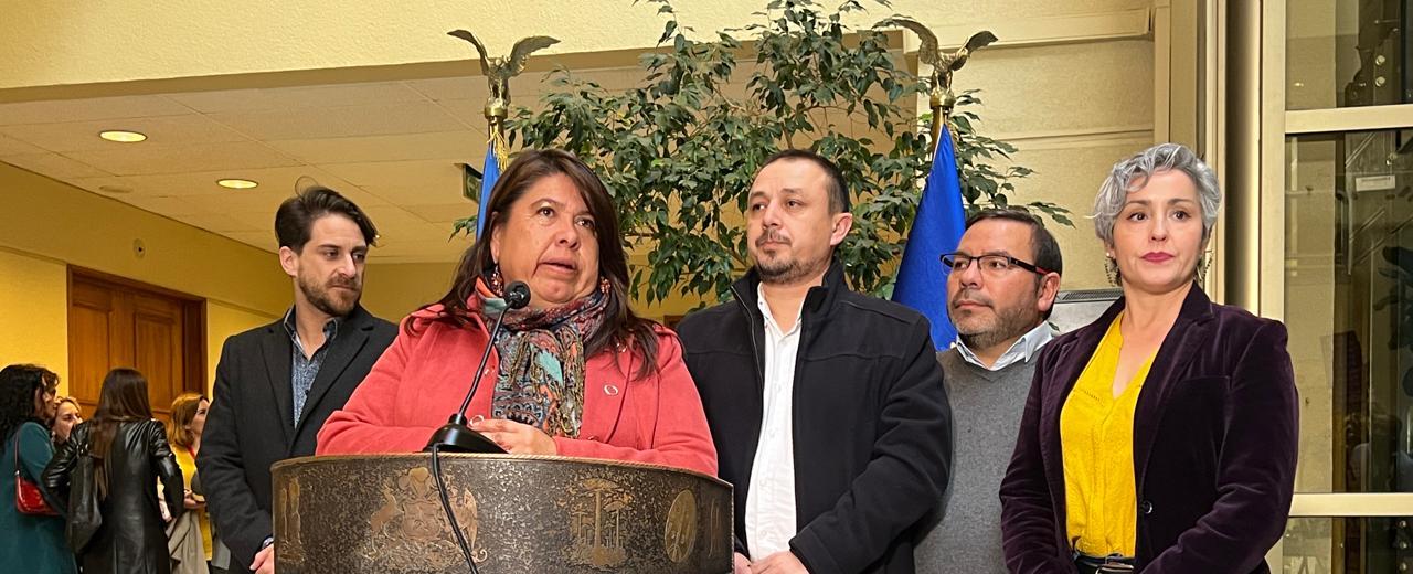 Frente Amplio entrega apoyo al Comité PC-FRVS-AH e INDP