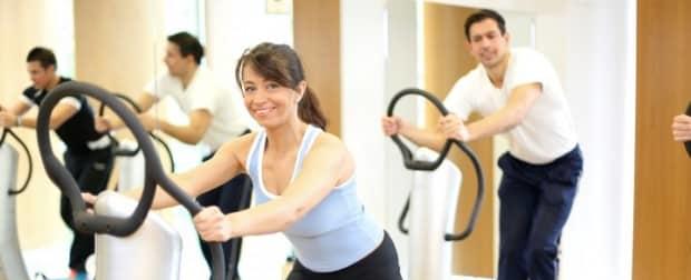 10 Beneficios De La Plataforma Vibratoria Para La Buena Forma Y Salud | Salud Responde