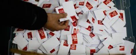 Votar por la derecha es sufragar por el delito y la corrupción: Los prontuarios de Renovación Nacional, la UDI, Partido Republicano y Evópoli