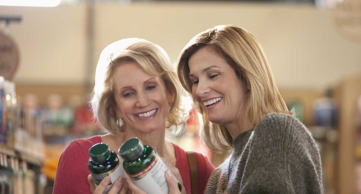 Las tres vitaminas que deben consumir las mujeres después de los 40 años para retrasar el envejecimiento