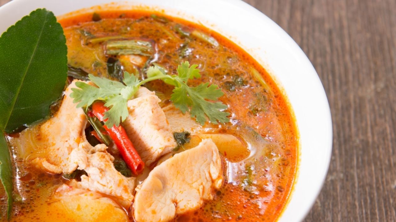 Caldo de pescado: La receta que necesitas para prepararlo entre semana