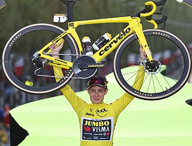 Jonas Vingegaard se consagra campeón del Tour de Francia por segundo año seguido: Cómo fue el cierre y el momento de la coronación