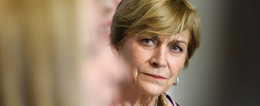 “Cuando eres jefe, das la cara”: La opinión de Matthei sobre Pinochet por violaciones a DD.HH. en dictadura - CHVNoticias.cl