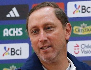 Luis Mena y su debut con la Roja femenina ante Brasil: "Es un gran desafío"