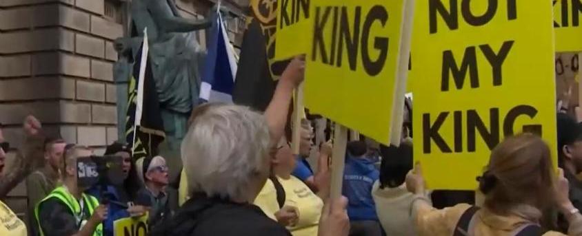 Protestas en "segunda" coronación de Carlos III en Escocia