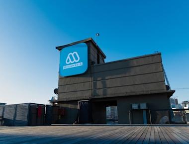 Actualizan estado de salud de camarógrafo de Mega que resultó herido a bala en Villa Francia