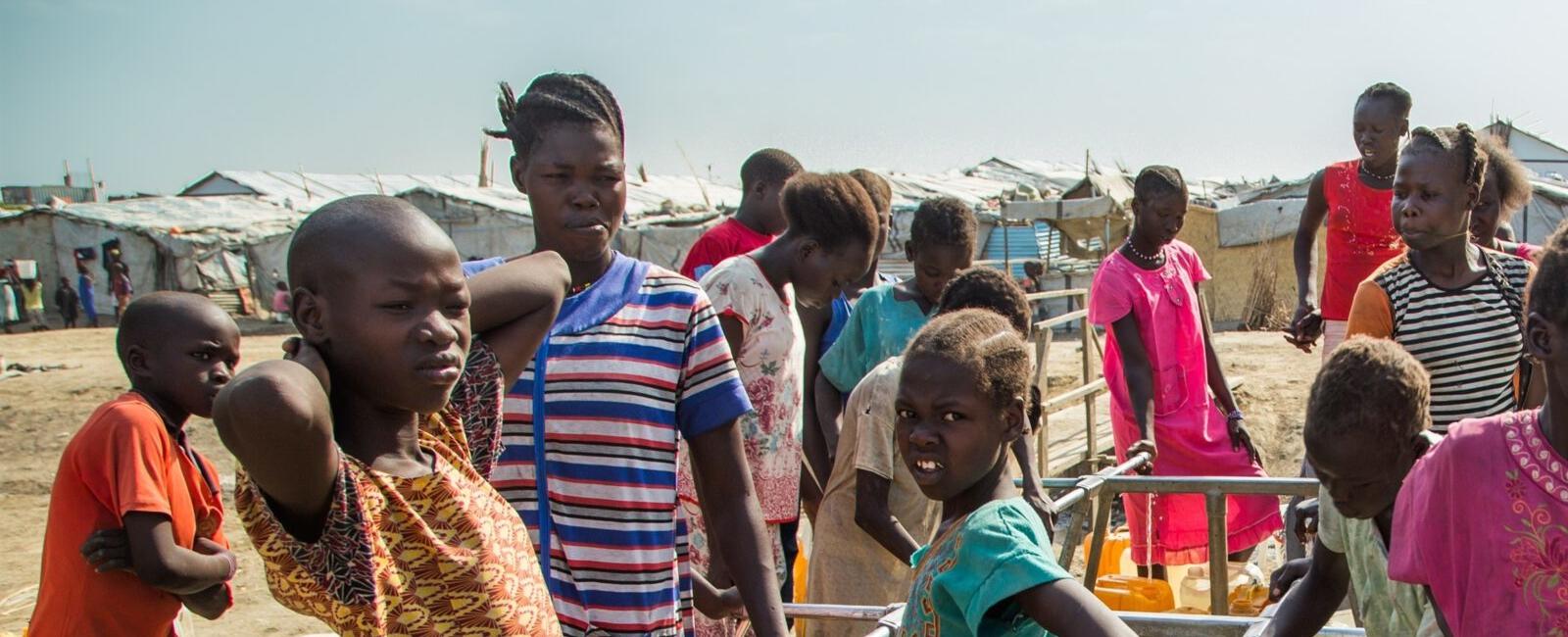 Casi cinco millones de personas han abandonado sus hogares por la guerra en Sudán - El Periodista