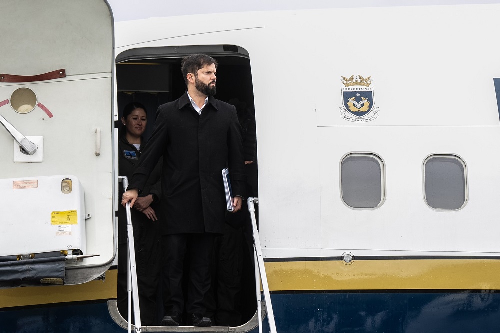 Pdte. Boric comienza su primera gira por Europa: Asistirá a la Celac-UE y sostendrá reuniones bilaterales con mandatarios