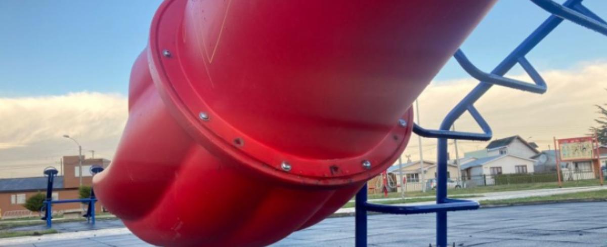 "Tobogán de Boric" vuelve a estar operativo: arreglo costó 3 mil pesos