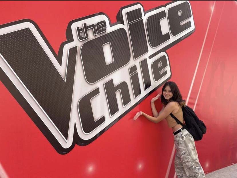 Puconina de 15 años la rompe en The Voice Chile y cumple el sueño de su abuela fallecida