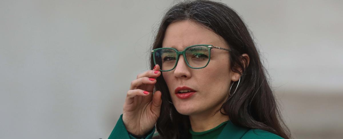 "Bien sospechoso": reflotan tuit de Vallejo donde critica gobierno de Piñera por robo de computadores