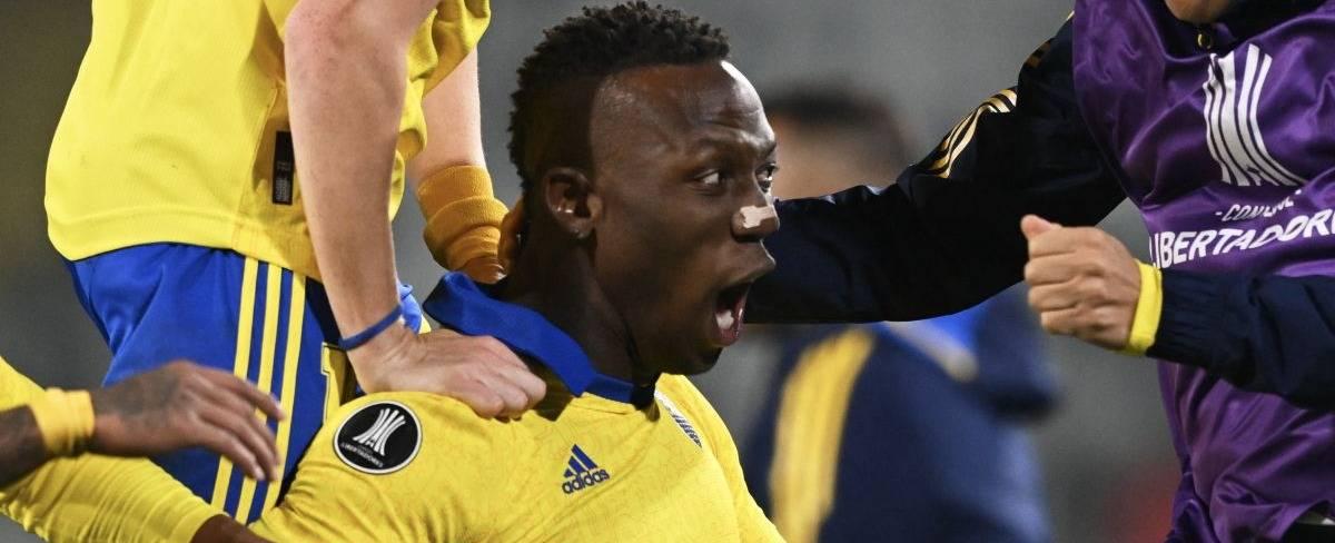 Boca Juniors estadisticas de Luis Advincula tras llegada de Almiron