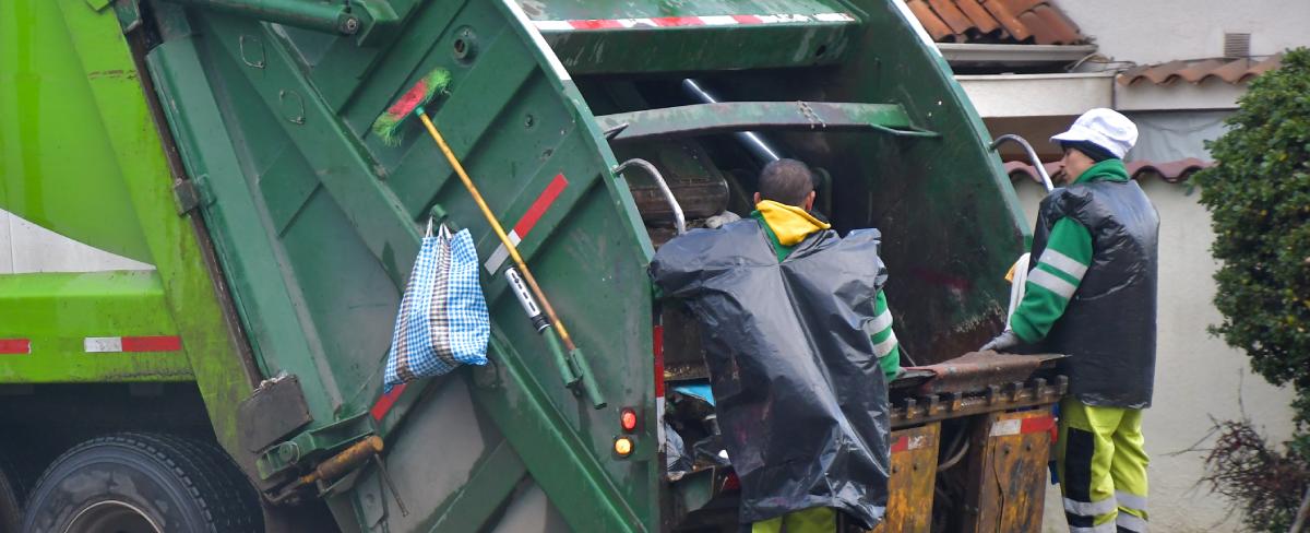 "Lo anhelamos hace años": Carter busca impulsar estatuo laboral para recolectores de basura