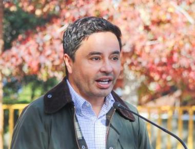 Carter critica a Boric por lejanía en desfile de 21 de mayo