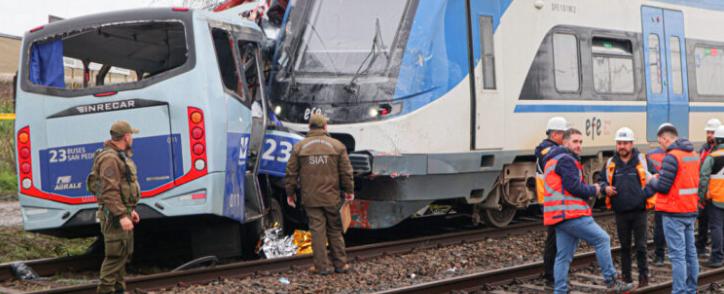 Estado de salud de heridos tras colisión en San Pedro de la Paz: uno de los pasajeros sigue en condición crítica