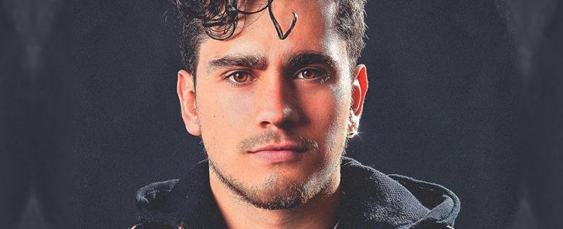 Nicolás Ruiz cumple promesa que hizo en "The Voice Chile" y lanza single que mezcla jazz con lo urbano