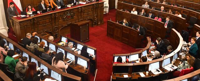 Acusan a CM de consejeros republicanos de mentir sobre enmiendas