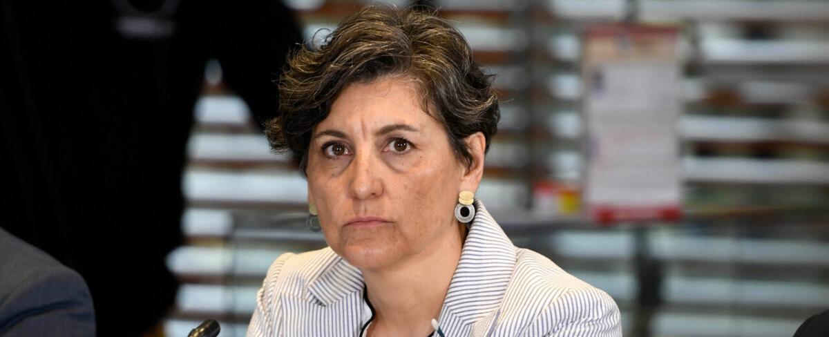 "Las isapres no son las víctimas": ministra de Salud responde a dura crítica por ley corta