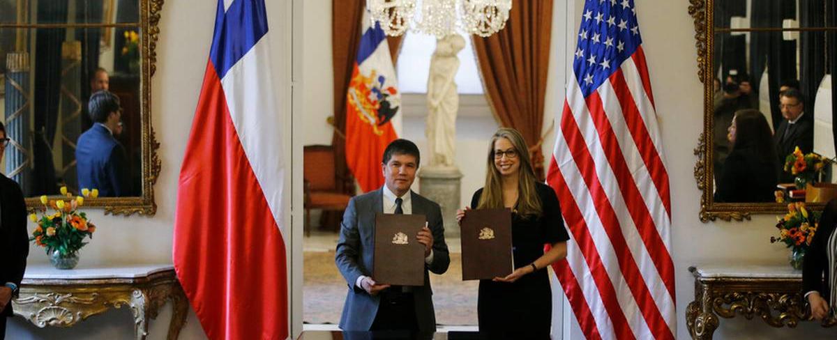 Chile firmó acuerdo con Estados Unidos para la continuidad de Visa Waiver
