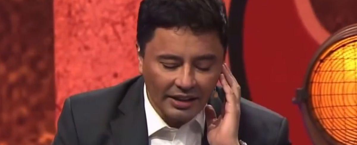 “No se arruga para hacer el ridículo”: el comentado cover de U2 realizado por el alcalde Carter