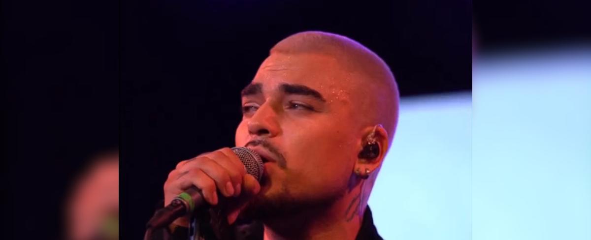 "Me sacaron a patadas": excantante de The Voice denuncia golpiza de guardias en local nocturno