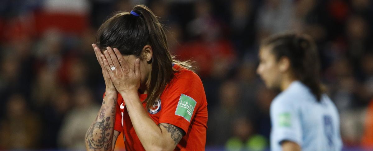 "Después nos piden resultados": histórica de La Roja da duro ’baño de realidad’ al fútbol femenino