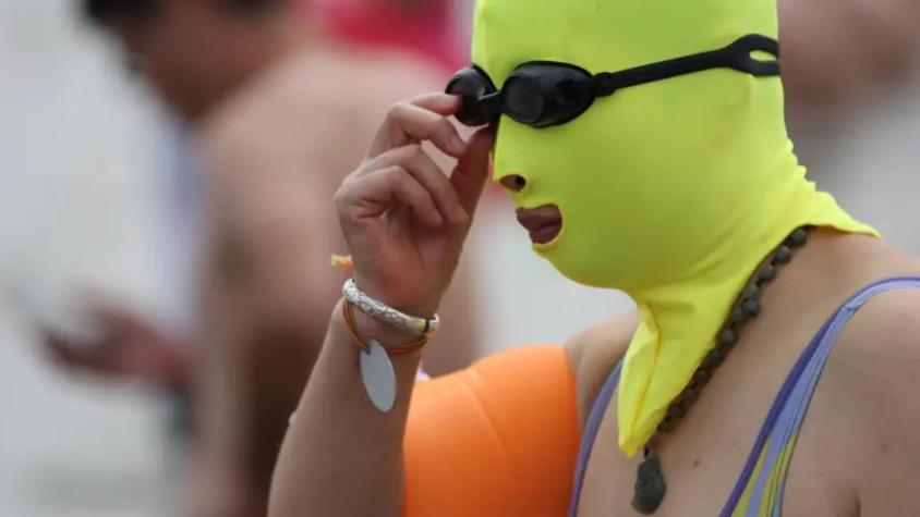 Facekinis, de moda en China con subida de temperaturas