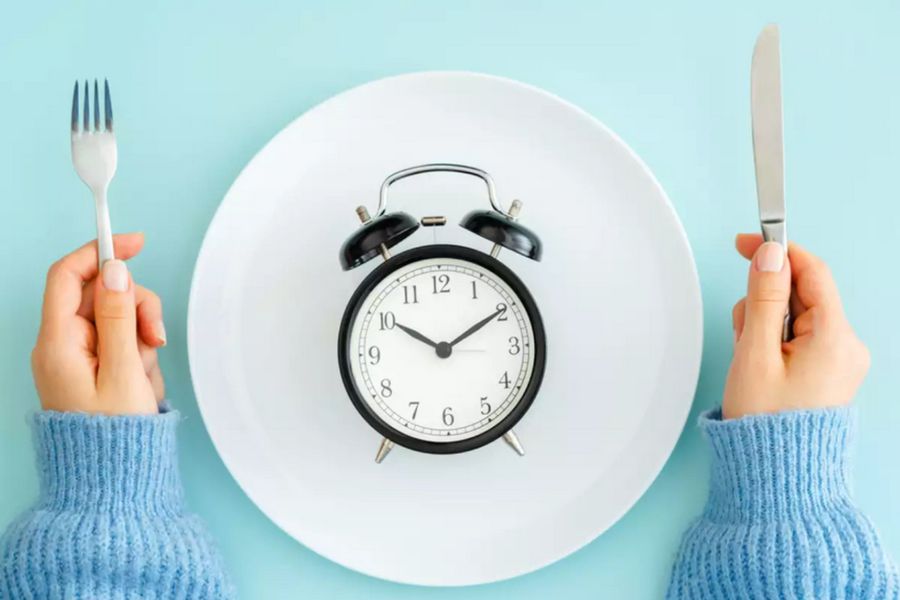 Bajar de peso: ayuno intermitente vs recuento de calorías