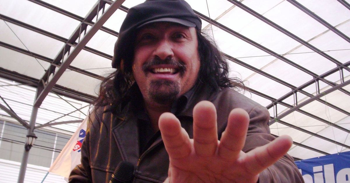 ¡Manso carrete! Miguel Negro Piñera se despide de los escenarios tras 50 años de carrera musical