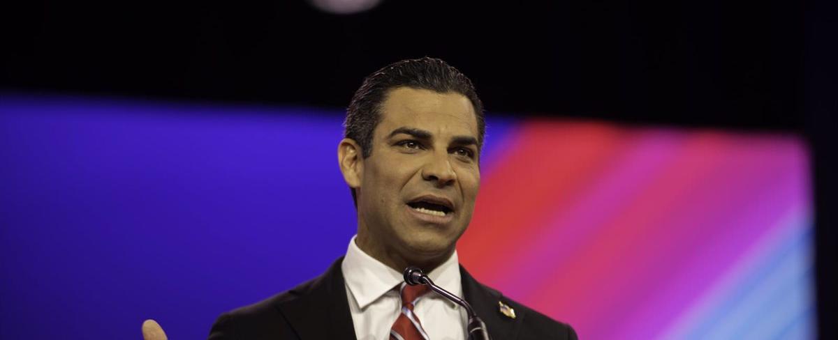 Alcalde de Miami oficializa su candidatura a elecciones presidenciales de Estados Unidos - El Periodista