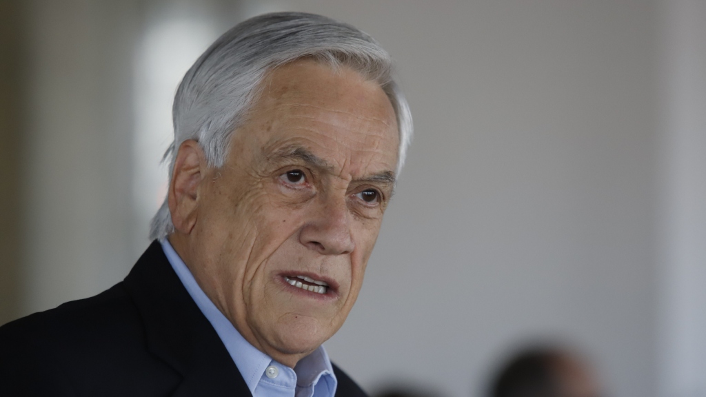 Piñera llama al Gobierno a 'olvidarse' de la idea de un legado y 'preocuparse del problema de la gente'