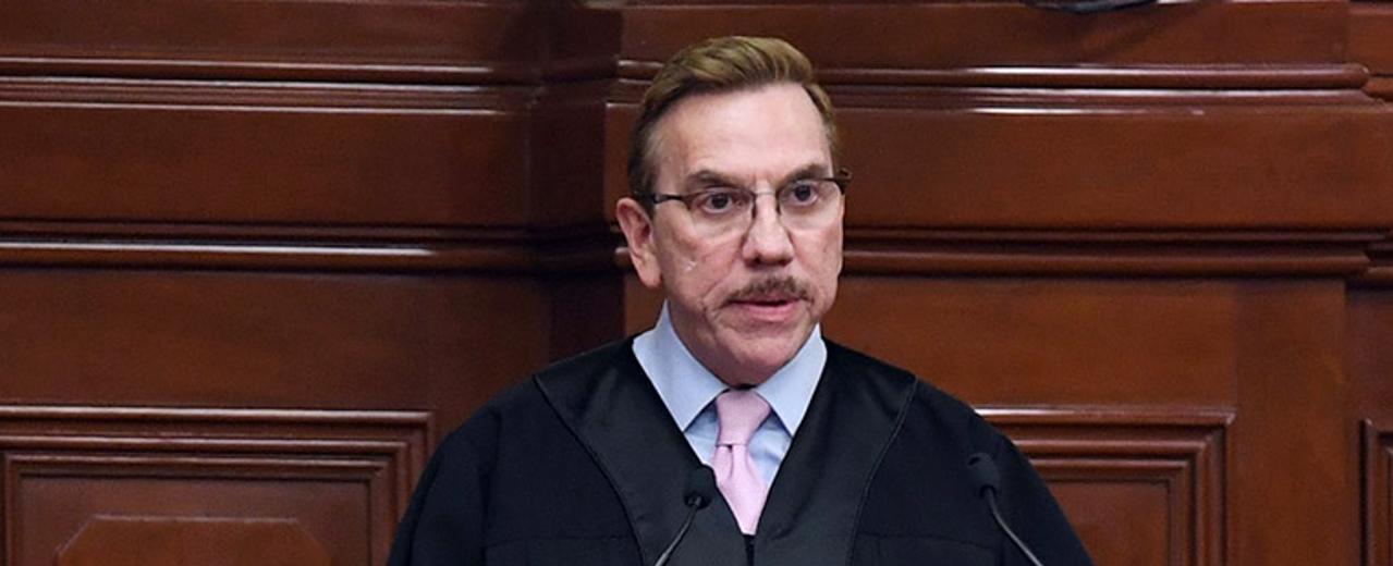 Para beneficiar a INE, ministro Laynez violentó la Constitución: Consejería de Presidencia