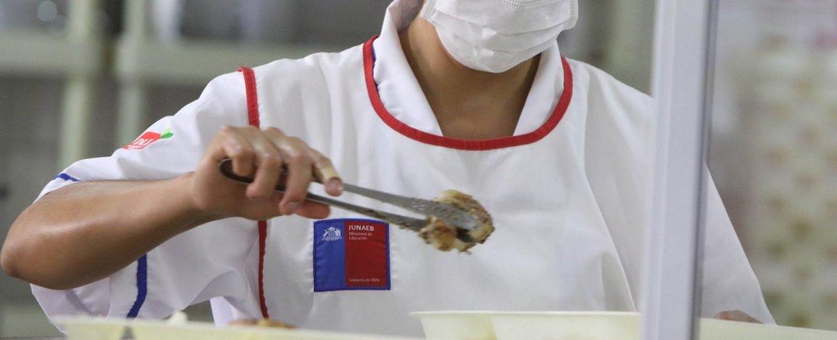Mineduc confirma albergues con alimentación Junaeb: revisa el listado