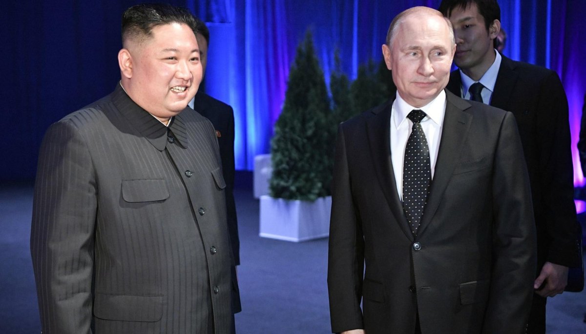Putin y Kim Jong Un realizan primer encuentro en Rusia en la previa de las negociaciones bilaterales | Diario Usach