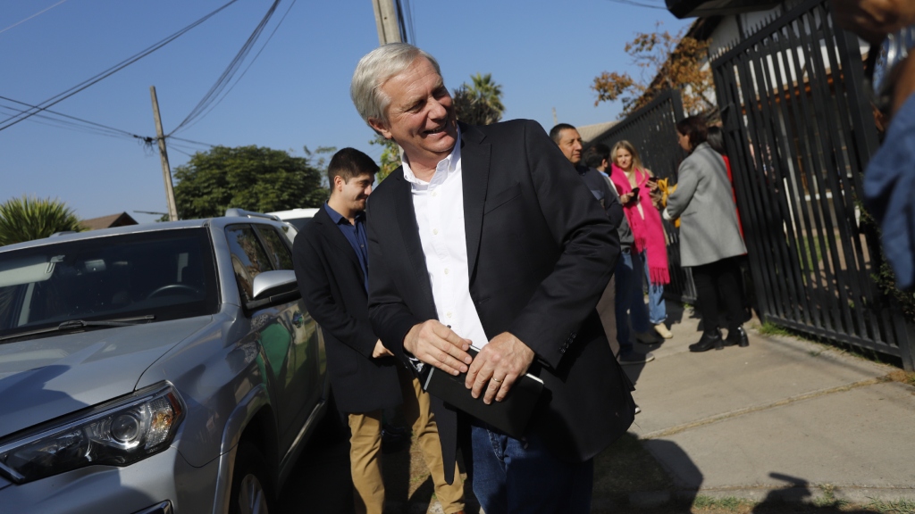 Cadem: José Antonio Kast incrementa preferencias presidenciales tras elección del Consejo Constitucional