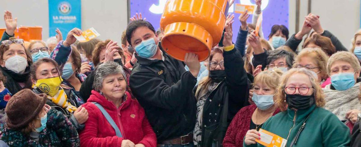 “Nosotros no hacemos falsas promesas”: el duro palo de Rodolfo Carter al iniciar entrega de gas gratuito