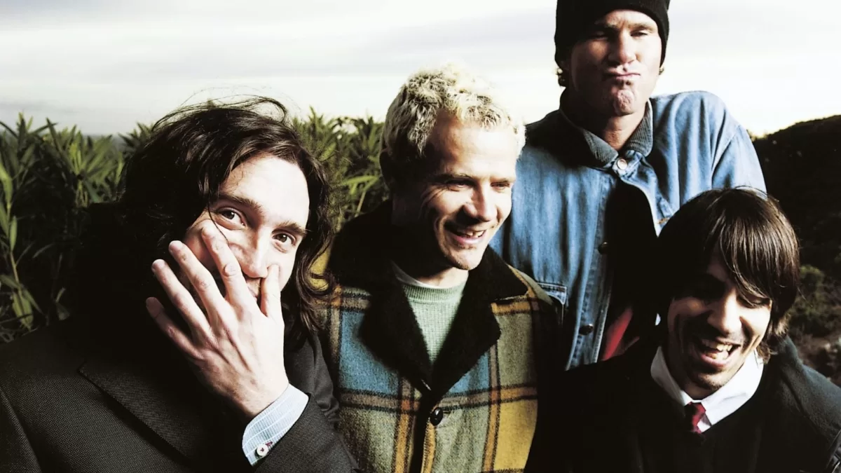 Red Hot Chili Peppers y "By the Way": del conflicto al éxito