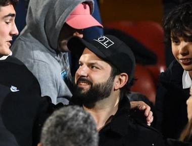 El despliegue de Carabineros para que Boric fuera al estadio