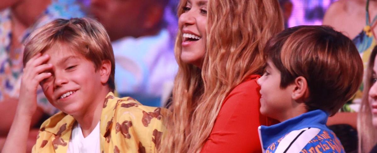 Shakira triunfa en Premios Juventud de rojo, feliz y dedica discurso a Milan, Sasha y a sus fans