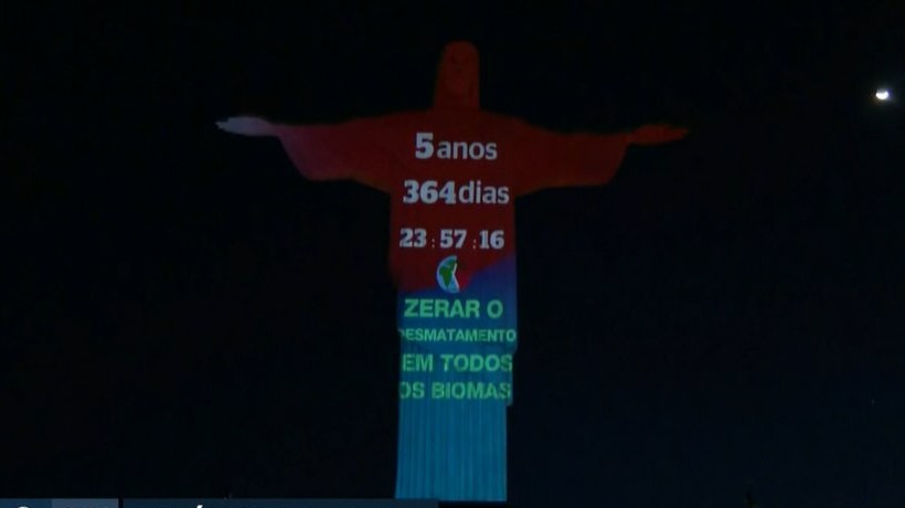 El Cristo Redentor de Río proyecta el "Reloj Climático" y avisa: faltan menos de seis años para detener el calentamiento global