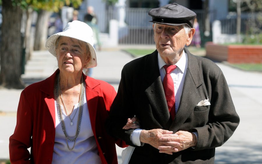 Google permite ver cómo quedaría una prenda comprada por internet y la migración de los jubilados a la costa