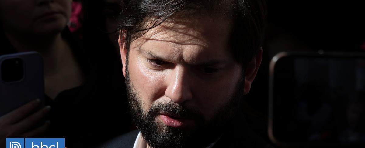 Boric reflexiona sobre Teillier: "Murió como un hombre digno...hay otros que mueren de manera cobarde"