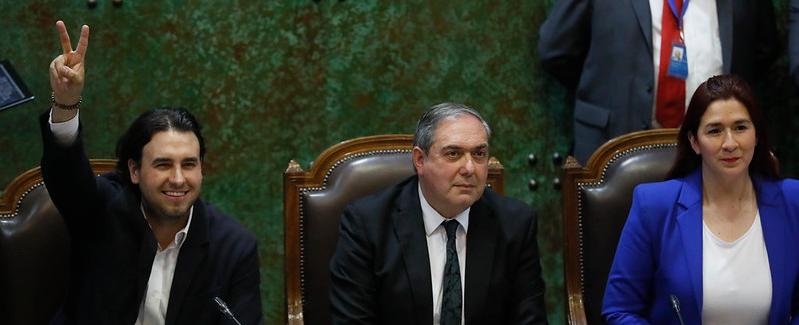 Republicanos pedirán censura de la mesa que presiden Mirosevic y Pérez - El Periodista