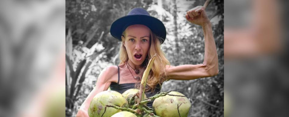 Influencer vegana murió tras seguir estricta dieta a base de frutas y sin agua por 5 años