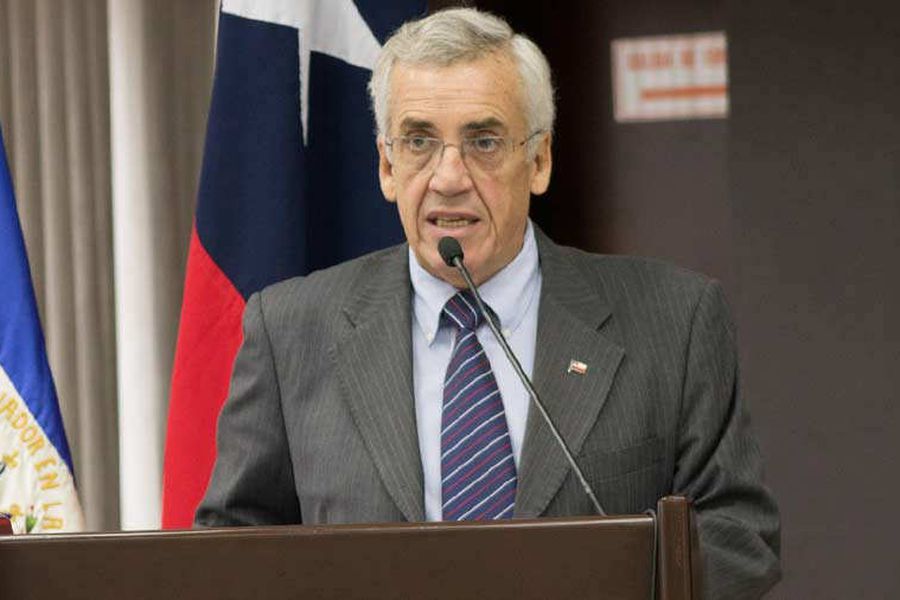 Caso Torrealba: histórico dirigente RN admite ante fiscal uso de platas en campañas políticas - La Tercera