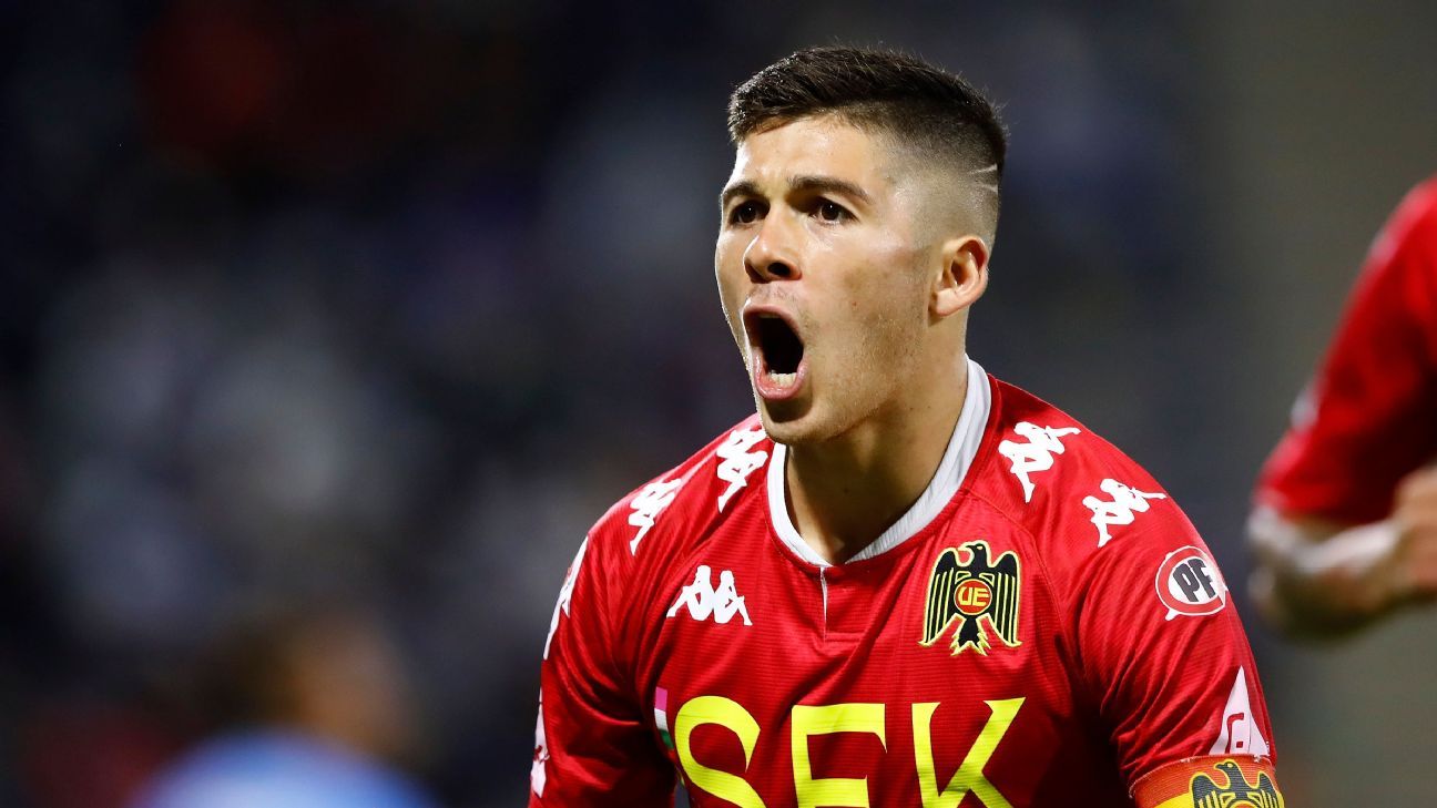 Víctor Felipe Méndez: "No sé si llego con otro estatus a la Roja, creo que debo ganarme un lugar"