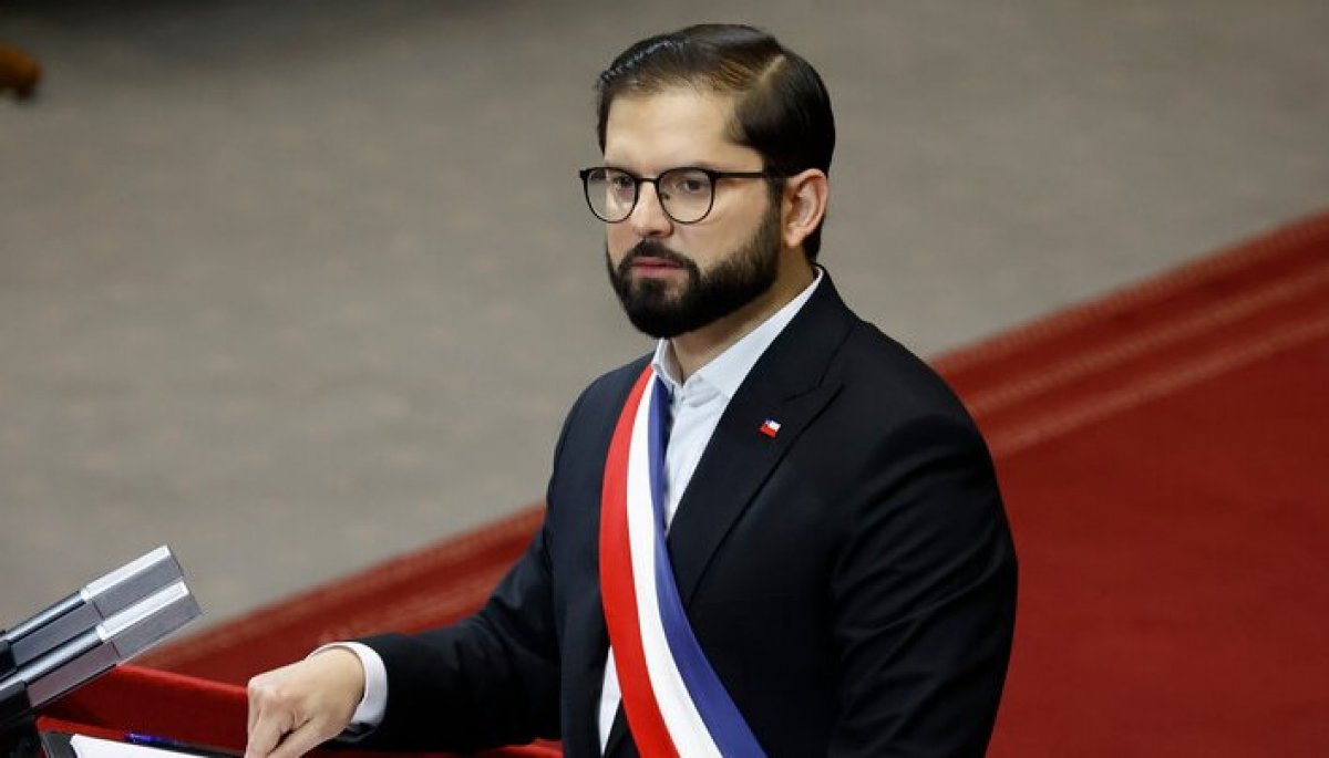 Tras Cuenta Pública: aprobación del Presidente Boric subió 10 puntos según Cadem