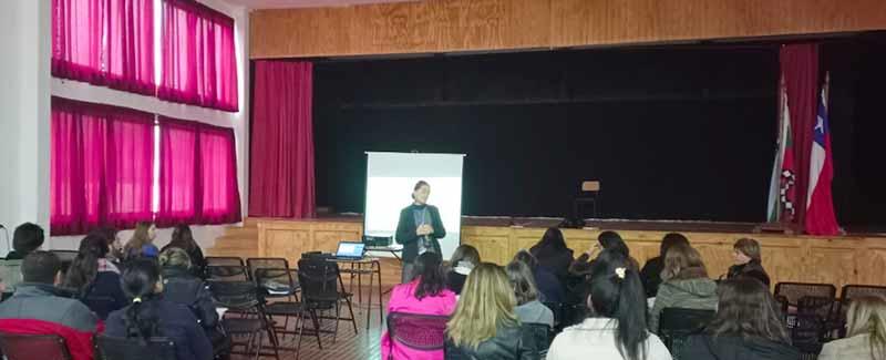 Seremi de Salud O’Higgins realizó capacitaciones de salud mental en establecimientos educacionales