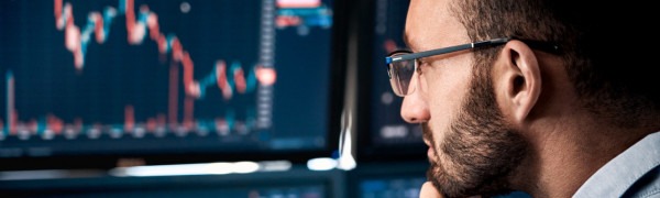 2024 Cloud Spending: IT Balances Costs with GenAI Innovations